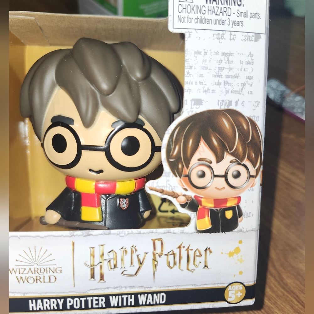 Harry Potter Figure with Wand - Brown and Black